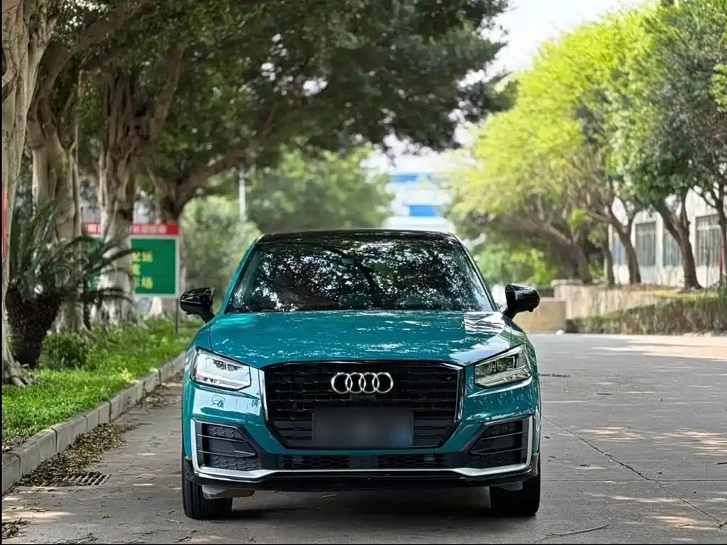 Audi Q2L 2020 35 TFSI fashionable and dynamic купить на сайте DeffCars