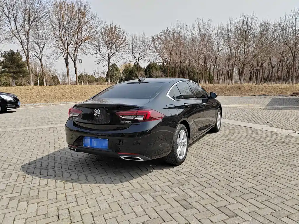 Regal 2020 552T Elite купить на сайте DeffCars