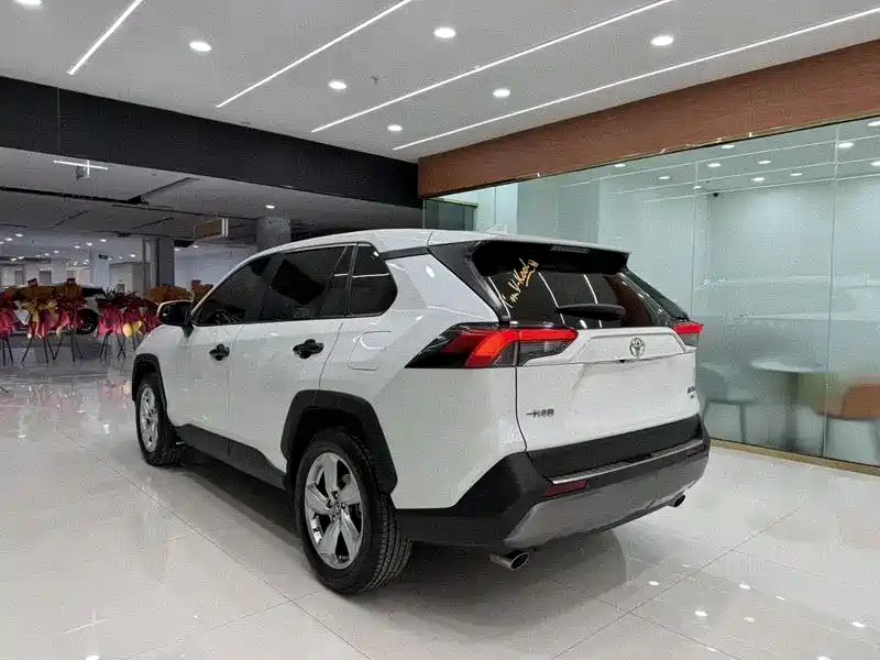 RAV4 Rongfang 2020 2.0L CVT four-wheel drive fashion version купить на сайте DeffCars