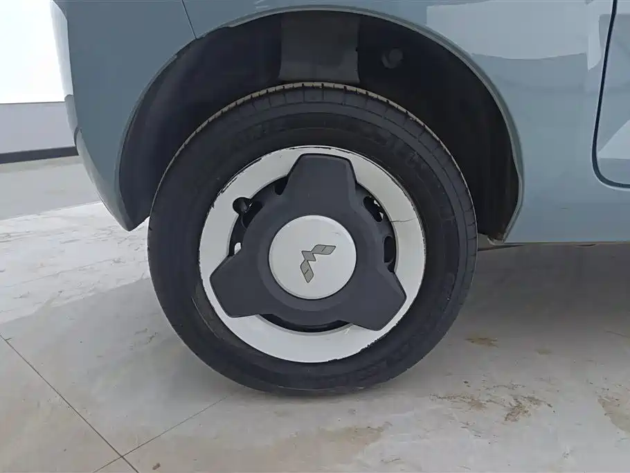 Hongguang MINIEV 2022 Relaxed Lithium Iron Phosphate купить на сайте DeffCars