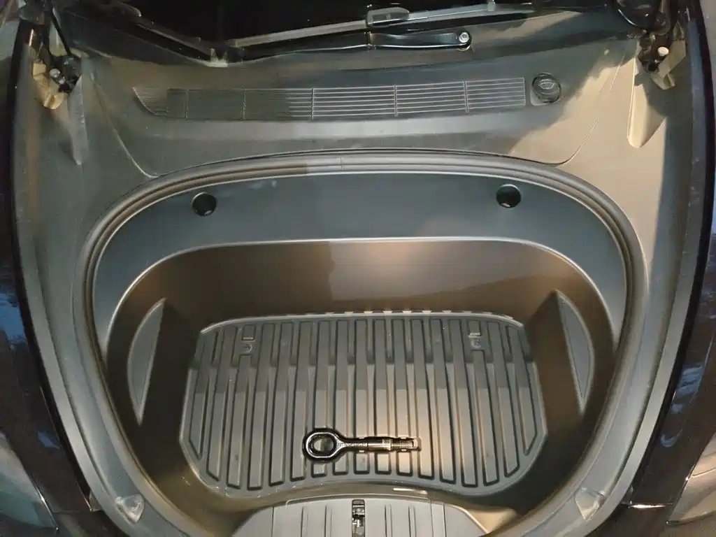 Model 3 2022 rear-wheel drive version купить на сайте DeffCars