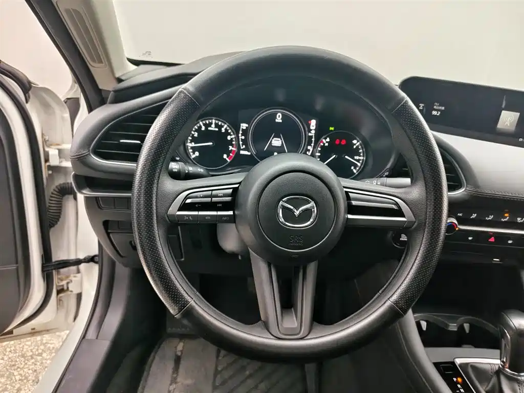 Mazda3 Angkesela 2023 2.0L automatic quality version купить на сайте DeffCars