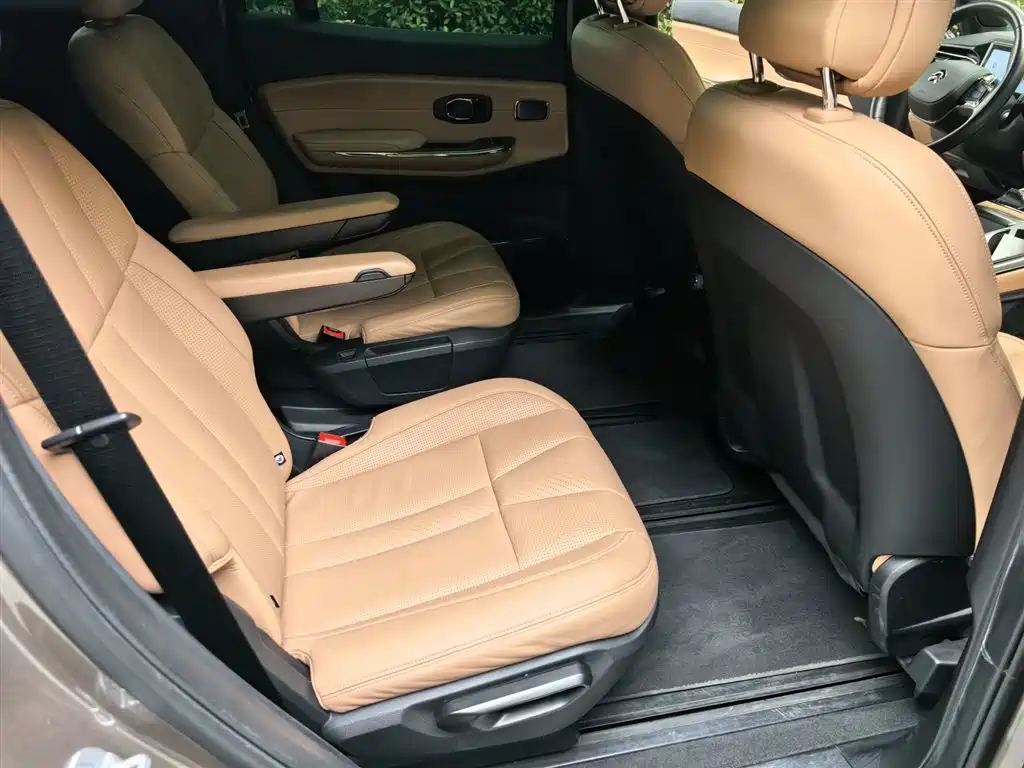 NIO ES8 2020 415KM Signature Edition Six-Seater Edition купить на сайте DeffCars