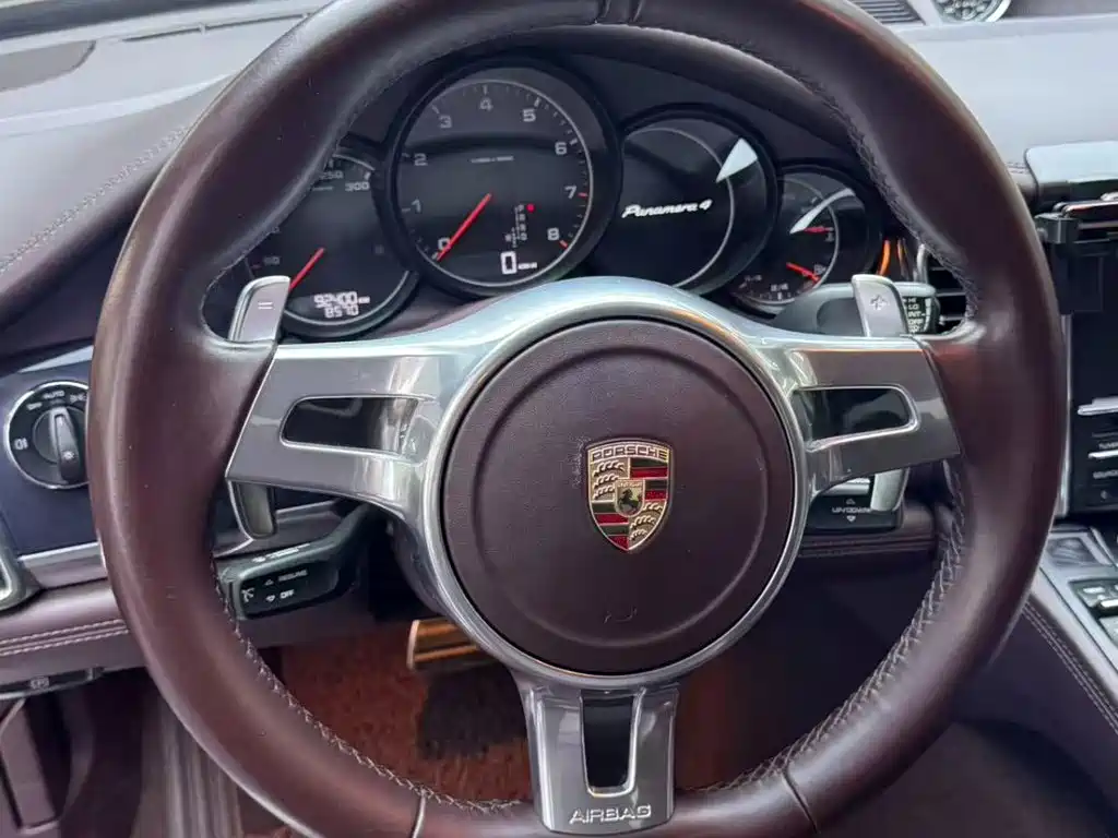 Panamera 2013 Panamera 4 Platinum Edition 3.6L купить на сайте DeffCars