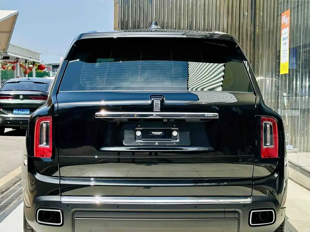 Cullinan 2018 Four Seater Edition купить на сайте DeffCars