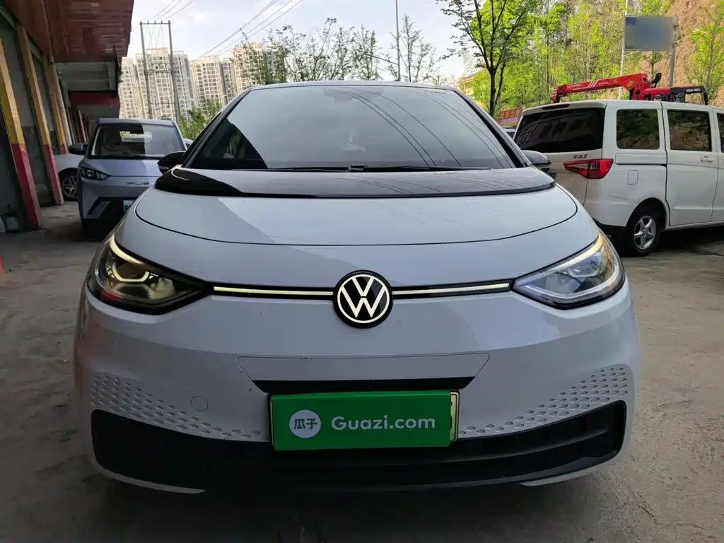 Volkswagen ID.3 2024 Pure Intelligent Edition купить на сайте DeffCars