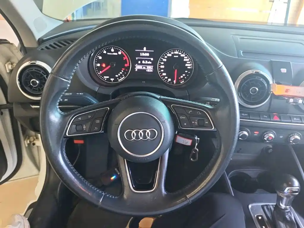 Audi A3 2018 30th anniversary model Sportback 35 TFSI fashionable model купить на сайте DeffCars