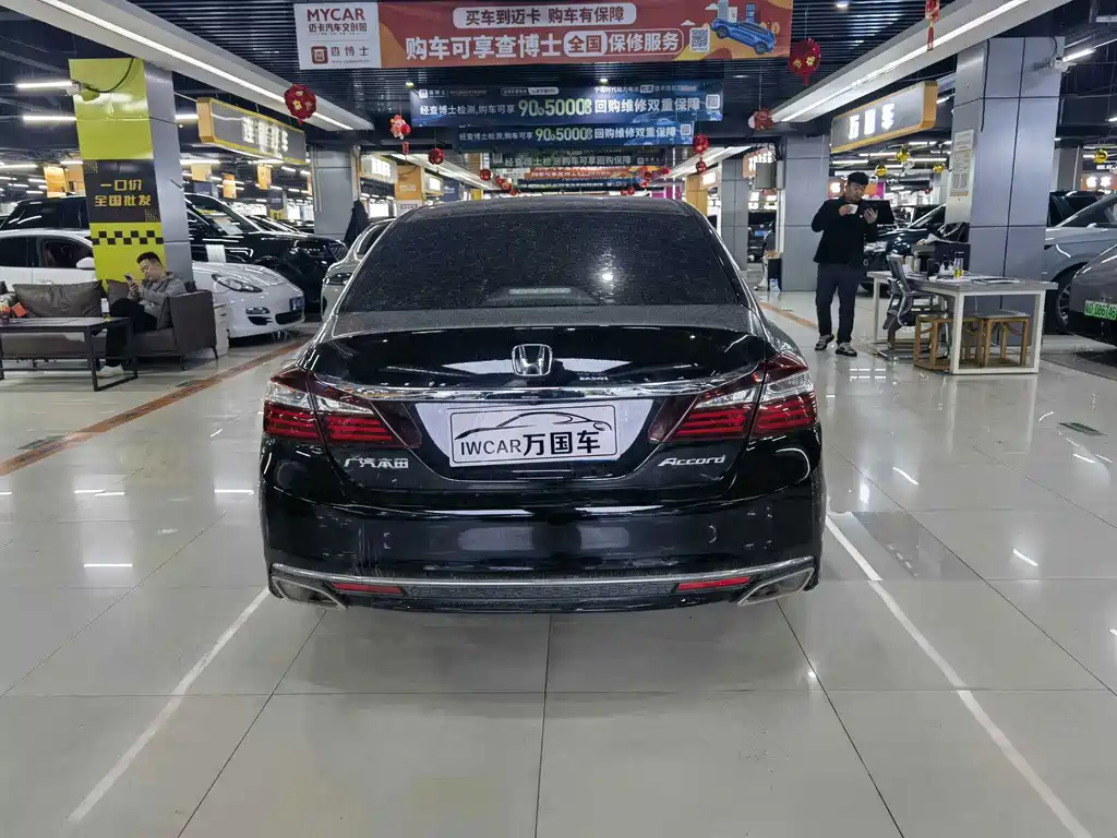 Accord 2016 2.0L Deluxe Edition купить на сайте DeffCars