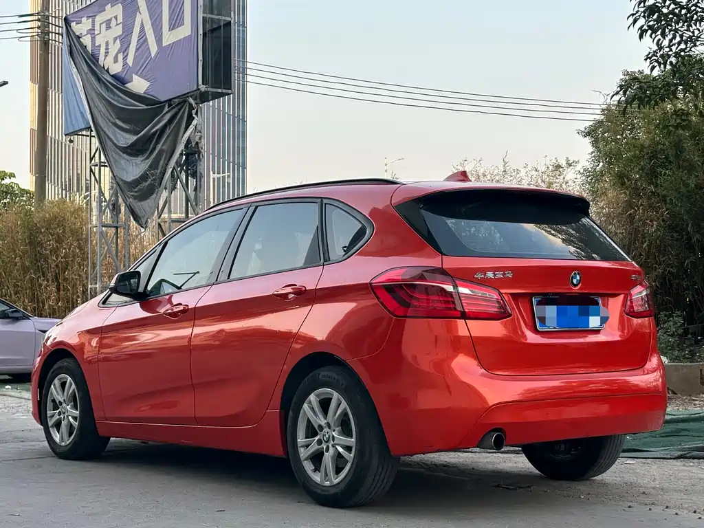 BMW 2 Series Touring 2016 218i Leading Model купить на сайте DeffCars