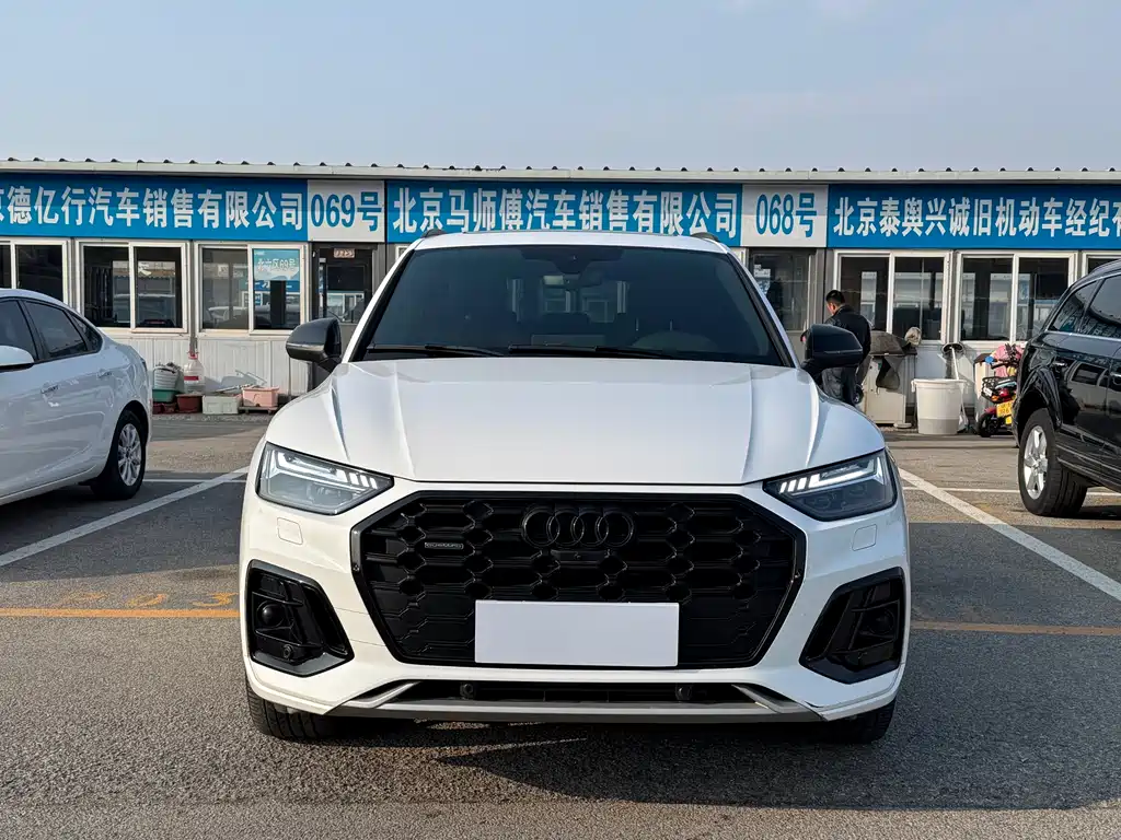 Audi Q5L 2023 45T Premium Dynamic Model купить на сайте DeffCars