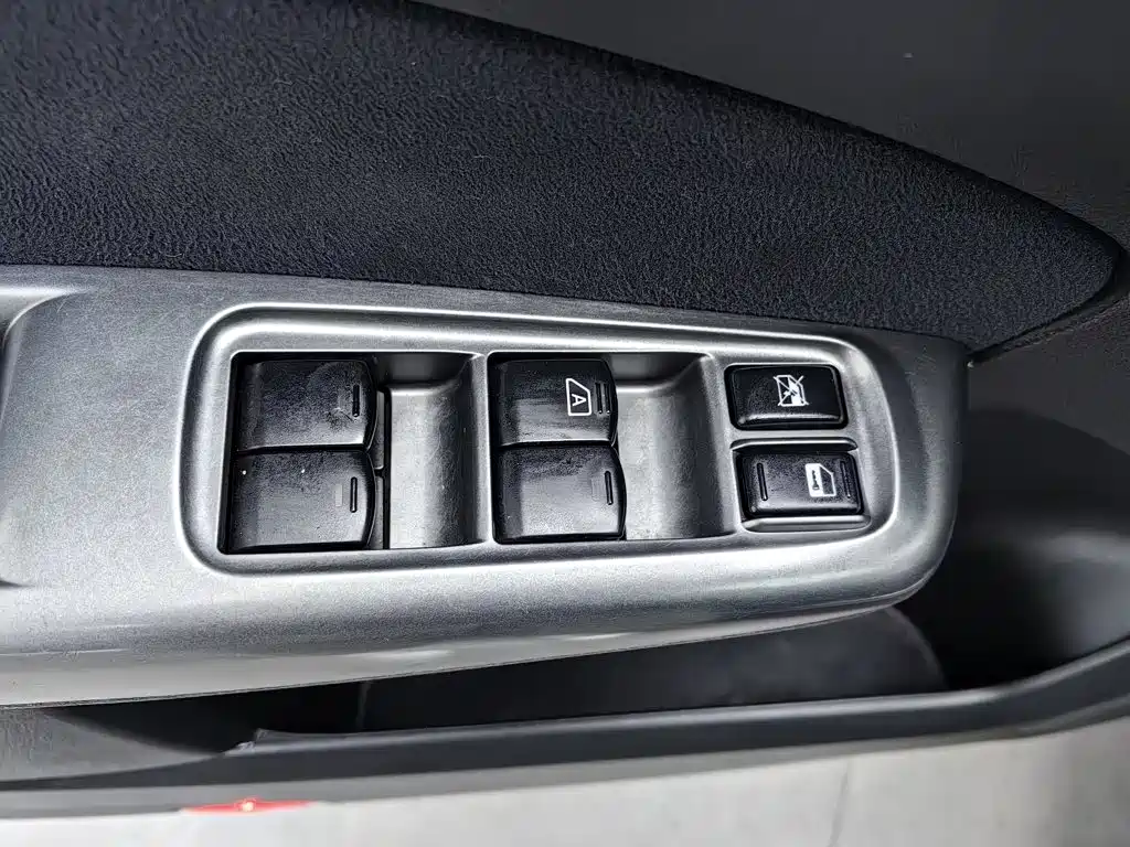 Forester 2011 2.5XS Automatic Deluxe Edition купить на сайте DeffCars