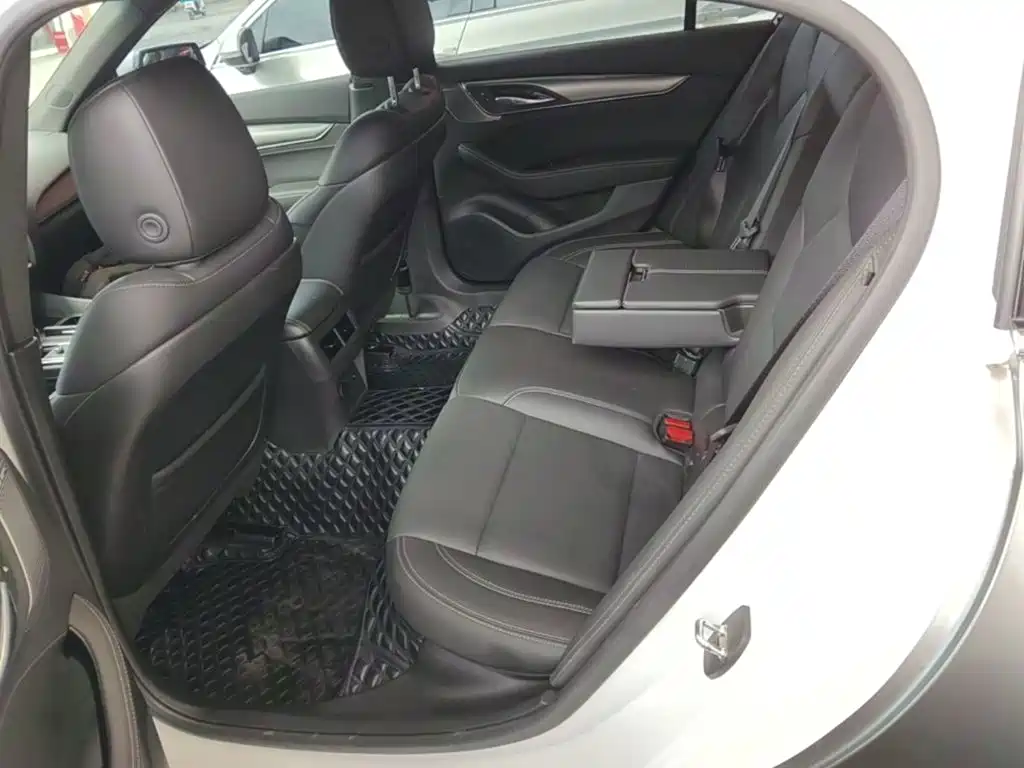 Cadillac CT5 2022 28T Premium Model купить на сайте DeffCars