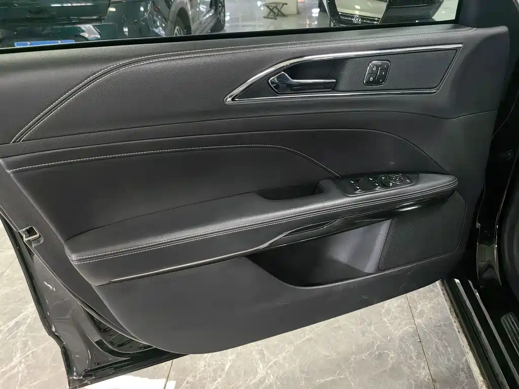 Taurus 2018 EcoBoost 245 Excellent Model National V купить на сайте DeffCars