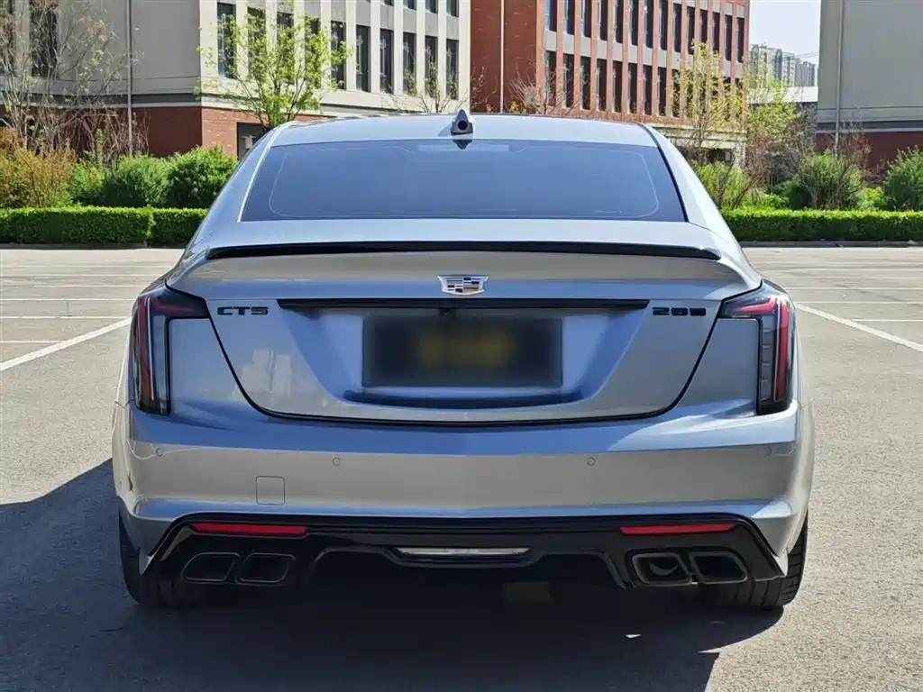 Cadillac CT5 2023 28T Platinum Type купить на сайте DeffCars