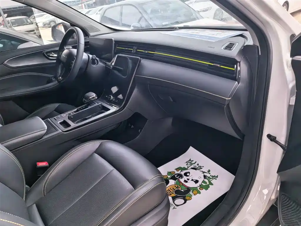 Roewe RX5 2021 PLUS 330TGI Automatic National Chao Smart Edition купить на сайте DeffCars