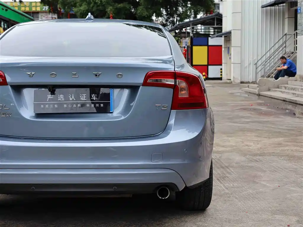 Volvo S60 2018 S60L T3 Smart Edition купить на сайте DeffCars