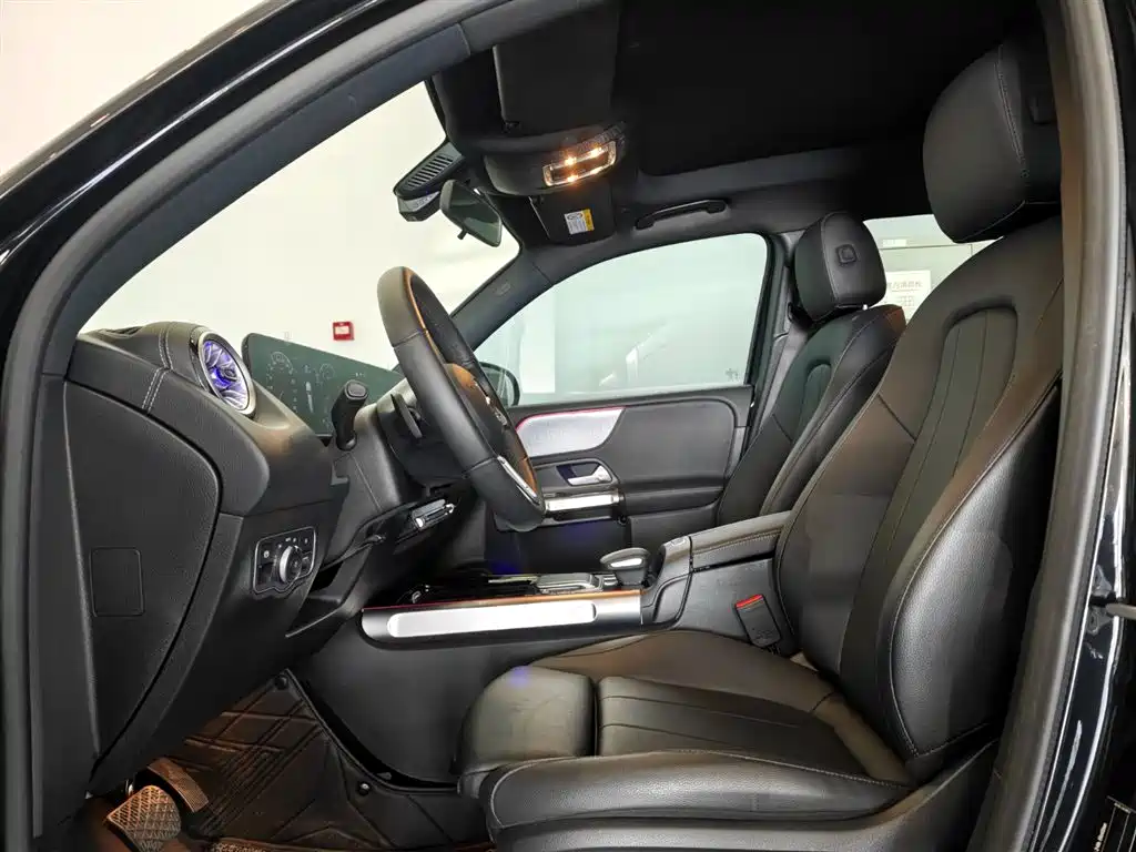 Mercedes-Benz GLB 2023 GLB 220 Dynamic купить на сайте DeffCars