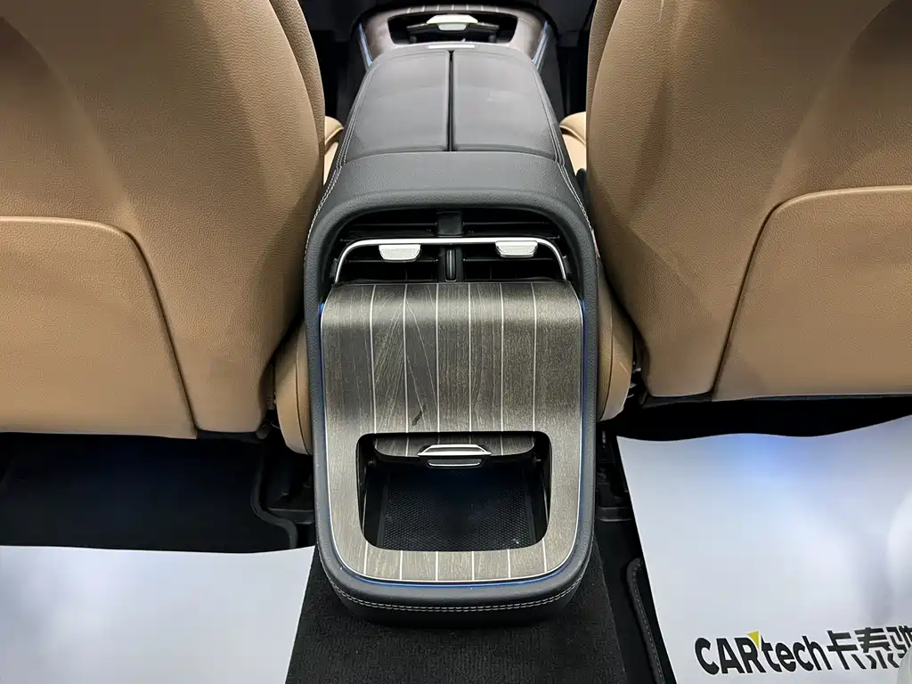 Mercedes-Benz E-Class 2024 E 300 L Luxury Model купить на сайте DeffCars