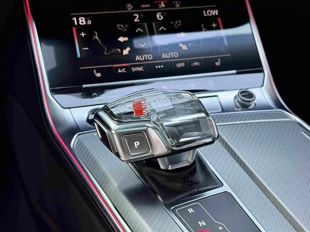 Audi A7 2021 45 TFSI Premium Selection купить на сайте DeffCars
