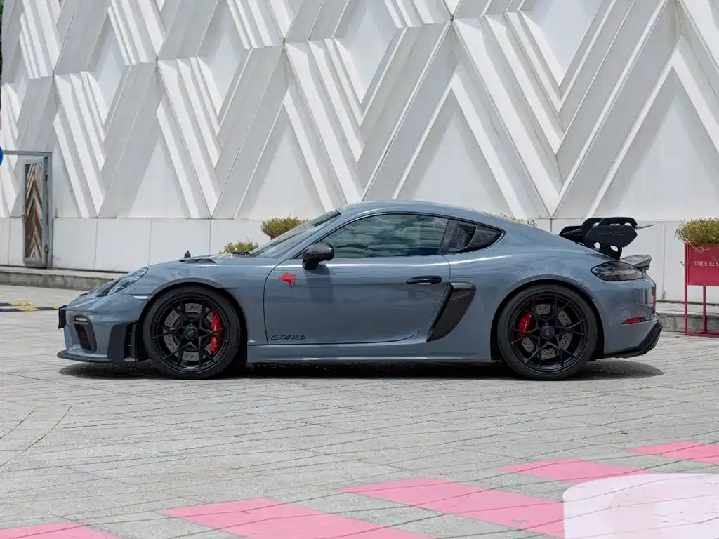 Porsche 718 2022 Cayman GT4 RS 4.0L купить на сайте DeffCars