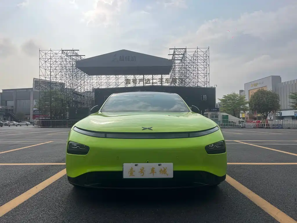 Xpeng P7 2021 562E Pengyi Performance Edition купить на сайте DeffCars