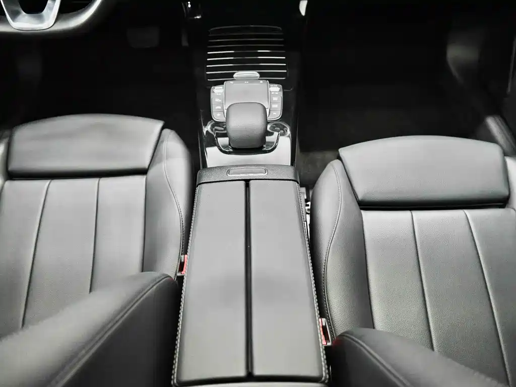 Mercedes-Benz A-Class 2022 A 200 L Sports Sedan Fashionable купить на сайте DeffCars