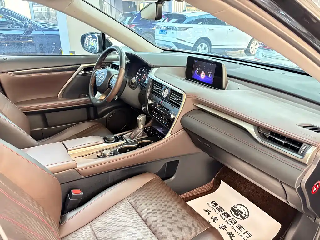 Lexus RX 2016 300 four-wheel drive elegant version National VI купить на сайте DeffCars