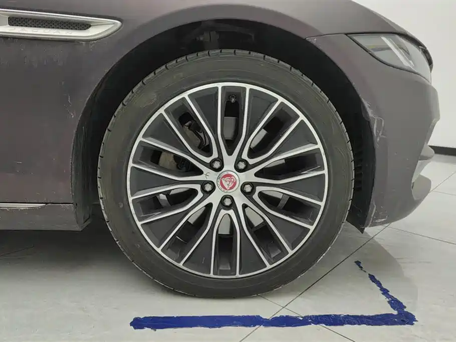Jaguar XEL 2020 2.0T 250PS SE Technology Elegant Edition купить на сайте DeffCars