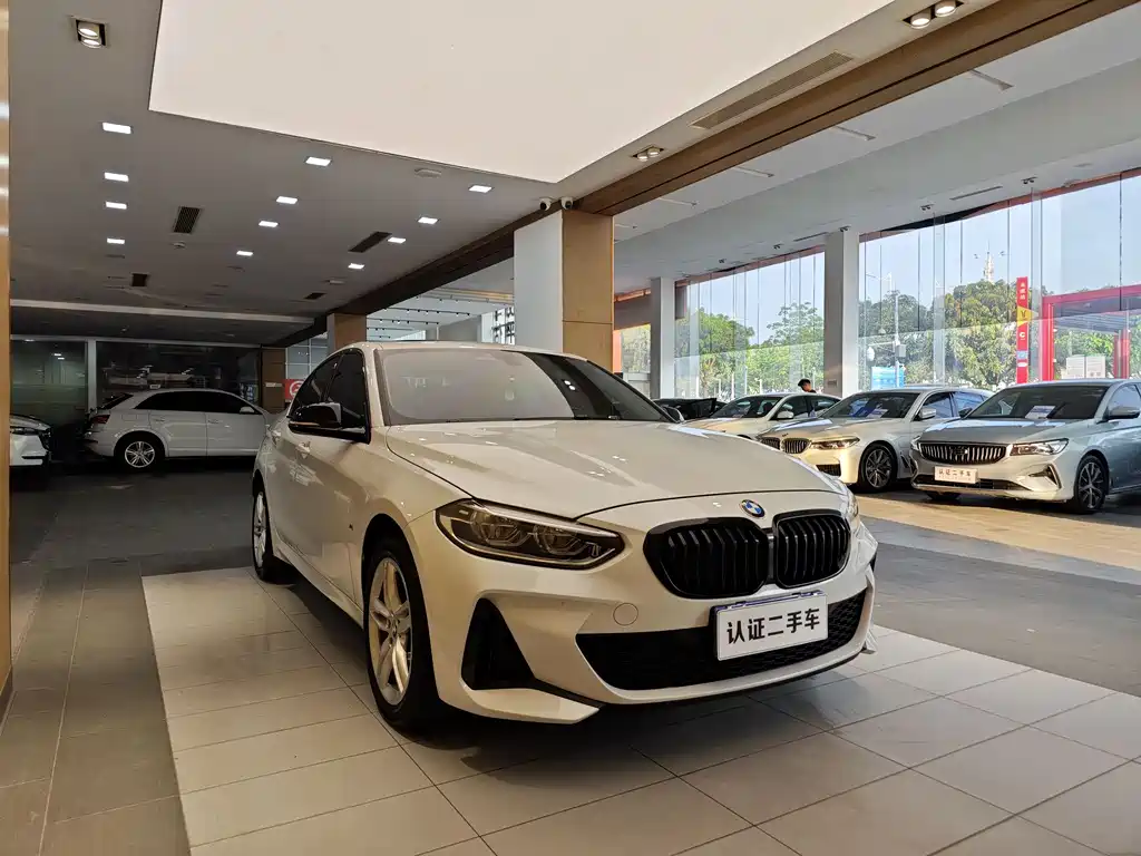 BMW 1 Series 2021 facelift 120i M Sports Night Edition купить на сайте DeffCars