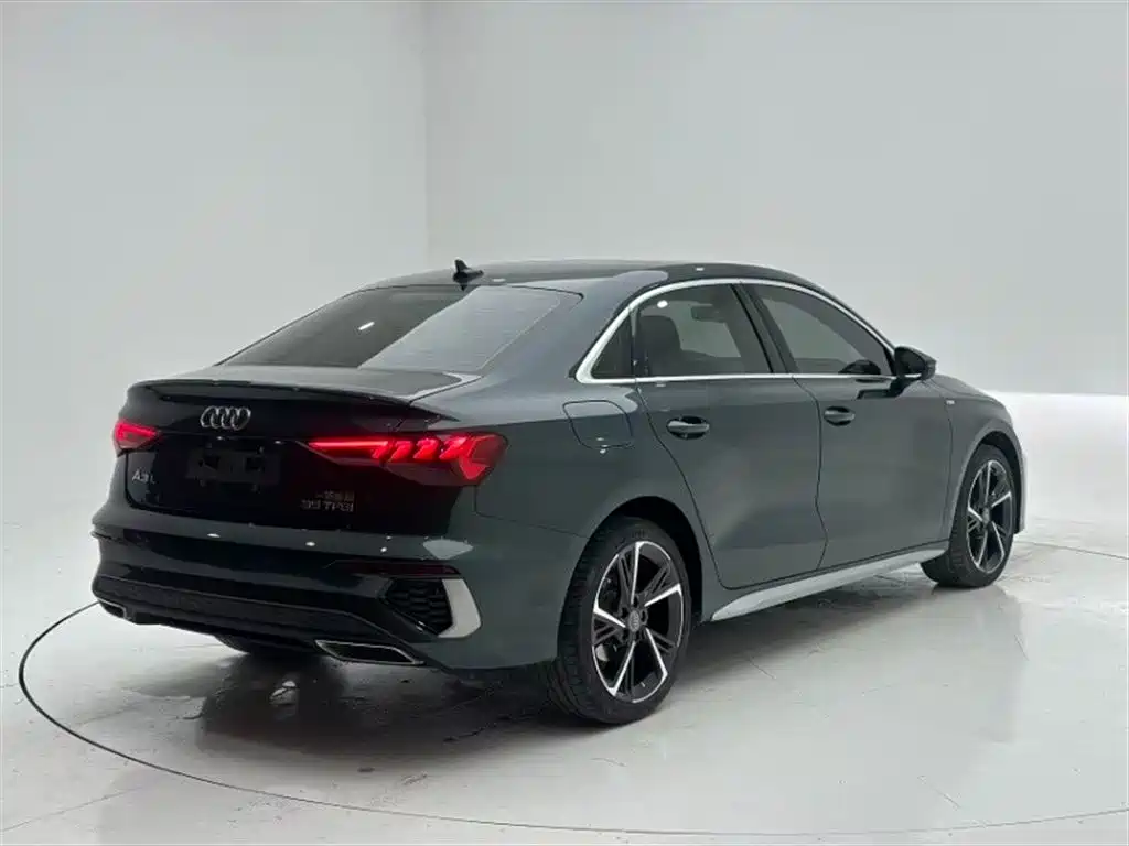 Audi A3 2021 A3L Limousine 35 TFSI Fashionable and Sporty купить на сайте DeffCars