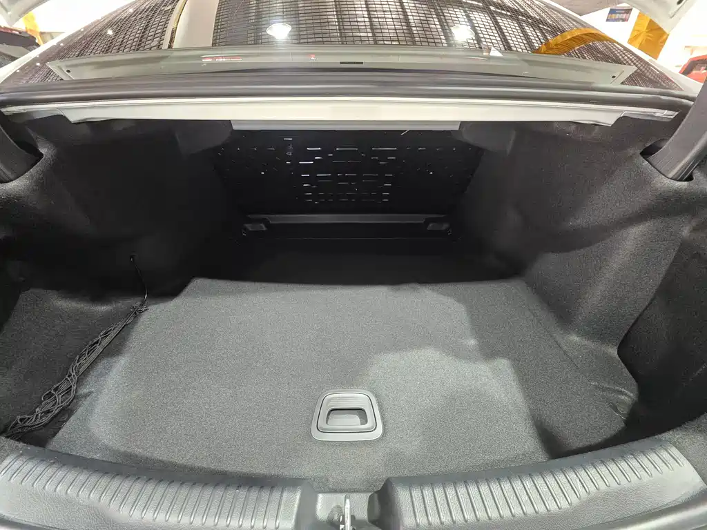 Mercedes-Benz C-Class 2023 Modification 2 C 260 L Sports Edition купить на сайте DeffCars
