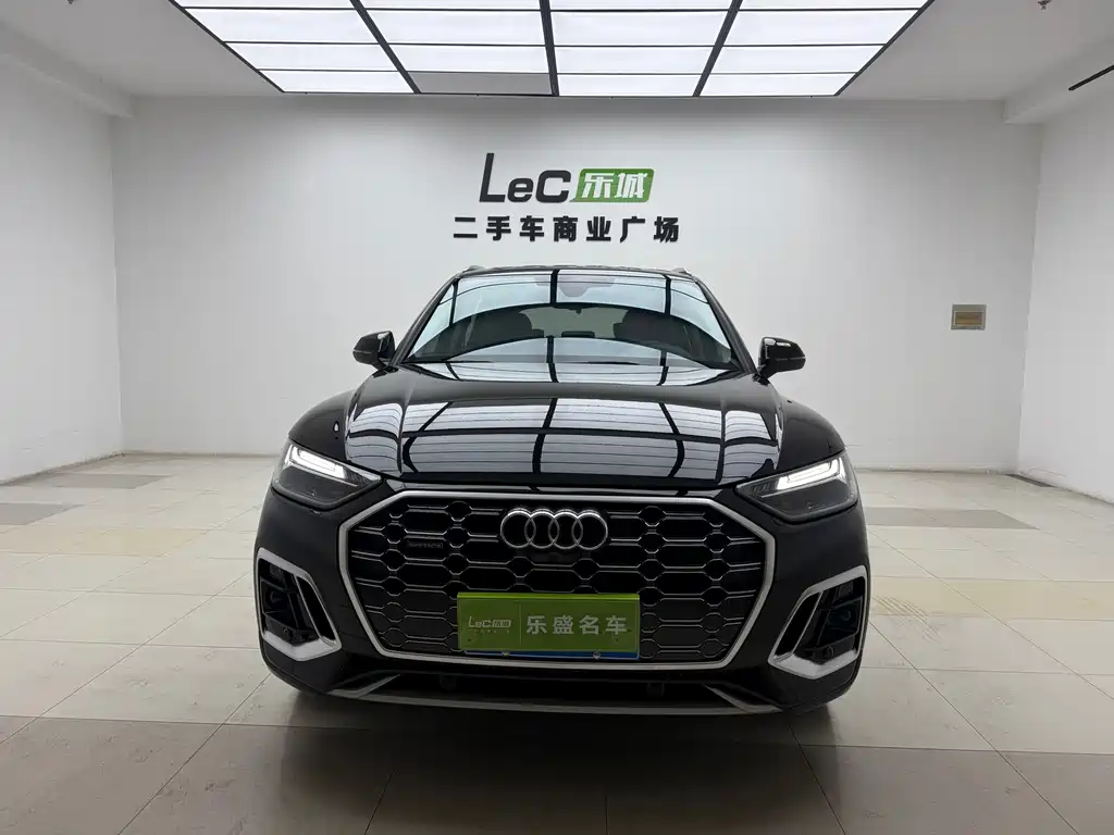 Audi Q5L 2022 40T luxury and dynamic model купить на сайте DeffCars