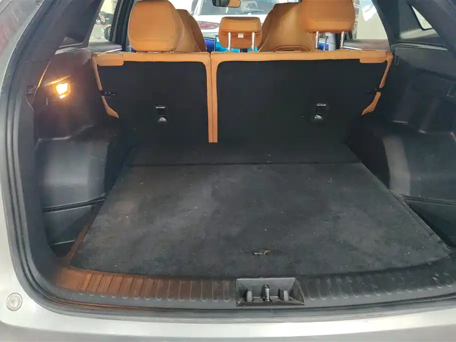 Galaxy L7 2025 EM-i 115km Discovery+ Edition купить на сайте DeffCars