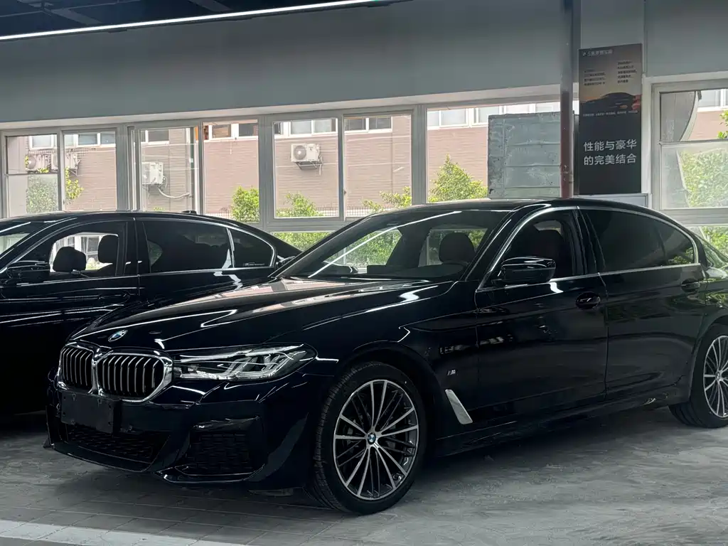 BMW 5 Series 2021 facelift 530Li xDrive M Sports Package купить на сайте DeffCars