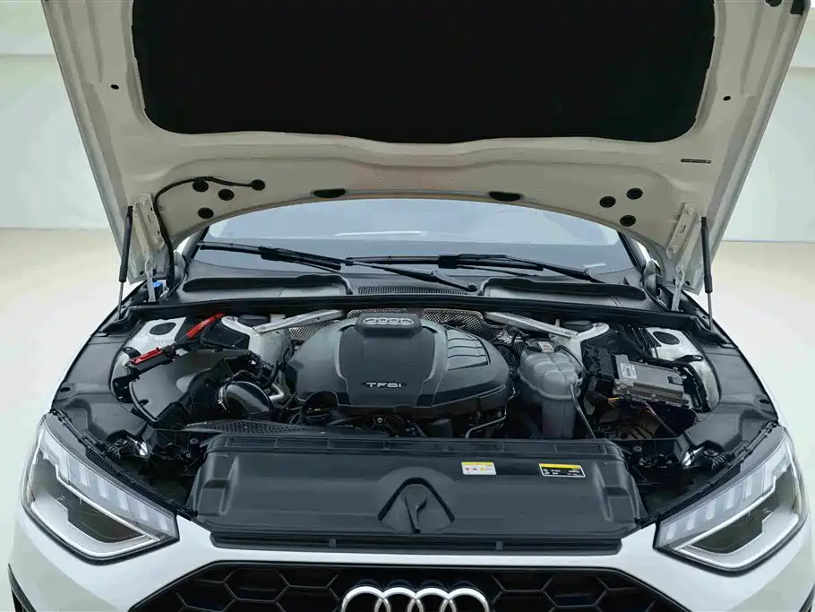 Audi A4L 2022 40 TFSI luxury and dynamic model купить на сайте DeffCars