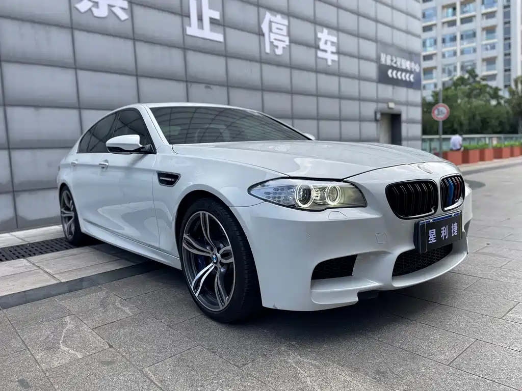 BMW M5 2012 купить на сайте DeffCars