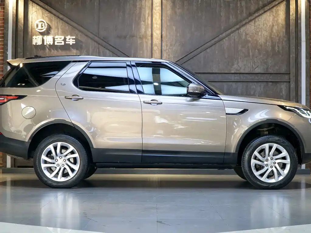 Discover 2017 3.0 SC V6 HSE купить на сайте DeffCars