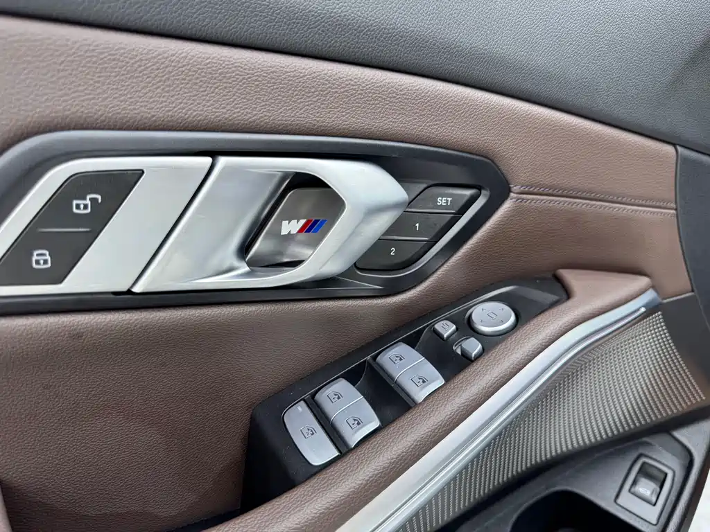 BMW 3 Series 2023 325Li M Sports Package купить на сайте DeffCars