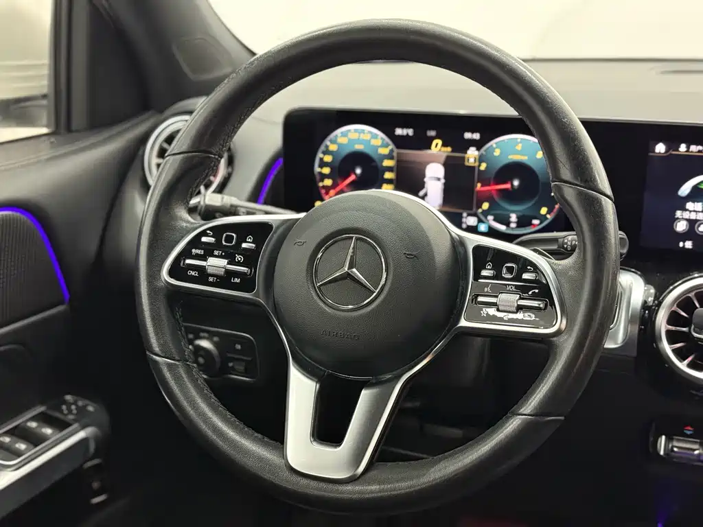 Mercedes-Benz GLB 2021 GLB 200 Dynamic купить на сайте DeffCars