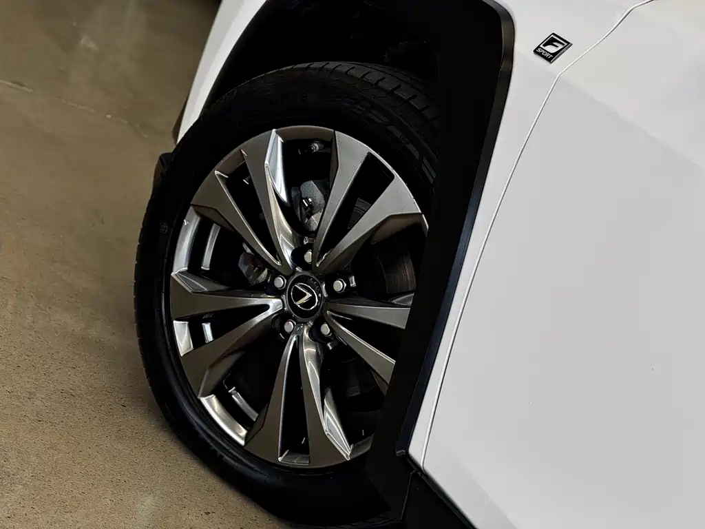 Lexus UX 2019 260h F SPORT Edition National V купить на сайте DeffCars