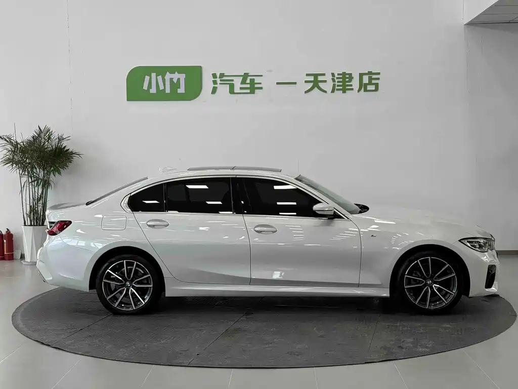 BMW 3 Series 2022 320Li M Sports Package купить на сайте DeffCars