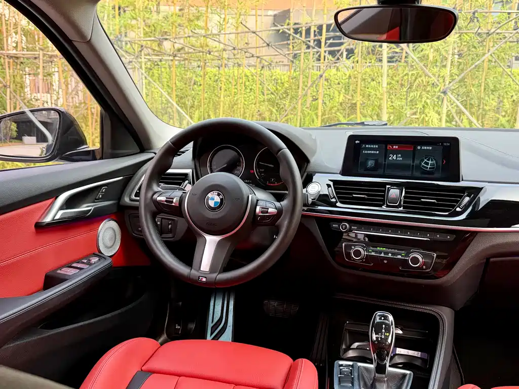 BMW 1 Series 2021 125i M Sports Night Edition купить на сайте DeffCars