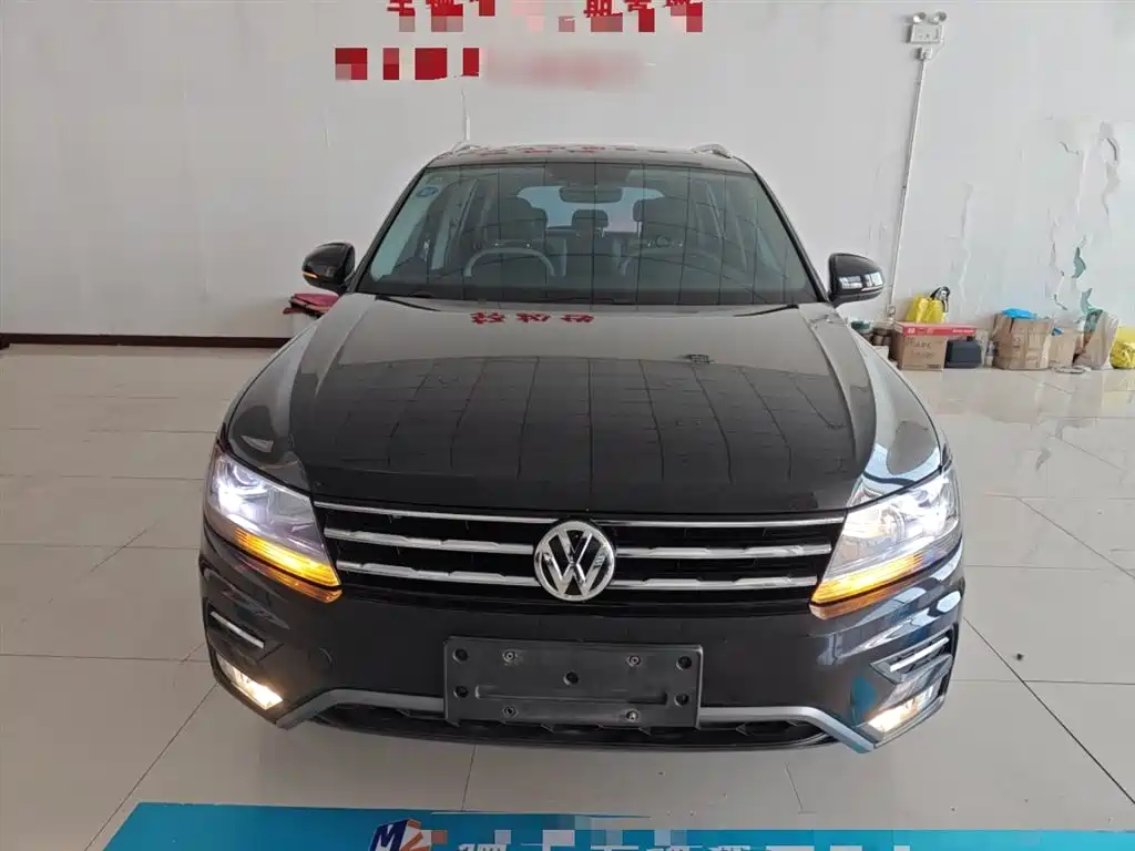 Tiguan L 2018 facelift 330TSI automatic two-wheel drive luxury version купить на сайте DeffCars