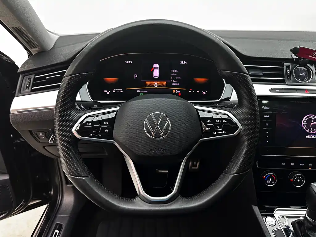 Magotan 2023 2 million commemorative edition 280TSI DSG comfort model купить на сайте DeffCars