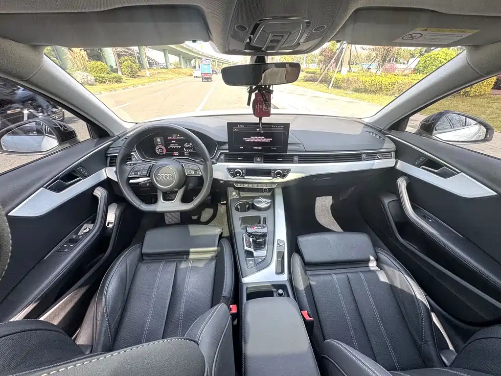 Audi A4L 2022 40 TFSI luxury and dynamic model купить на сайте DeffCars