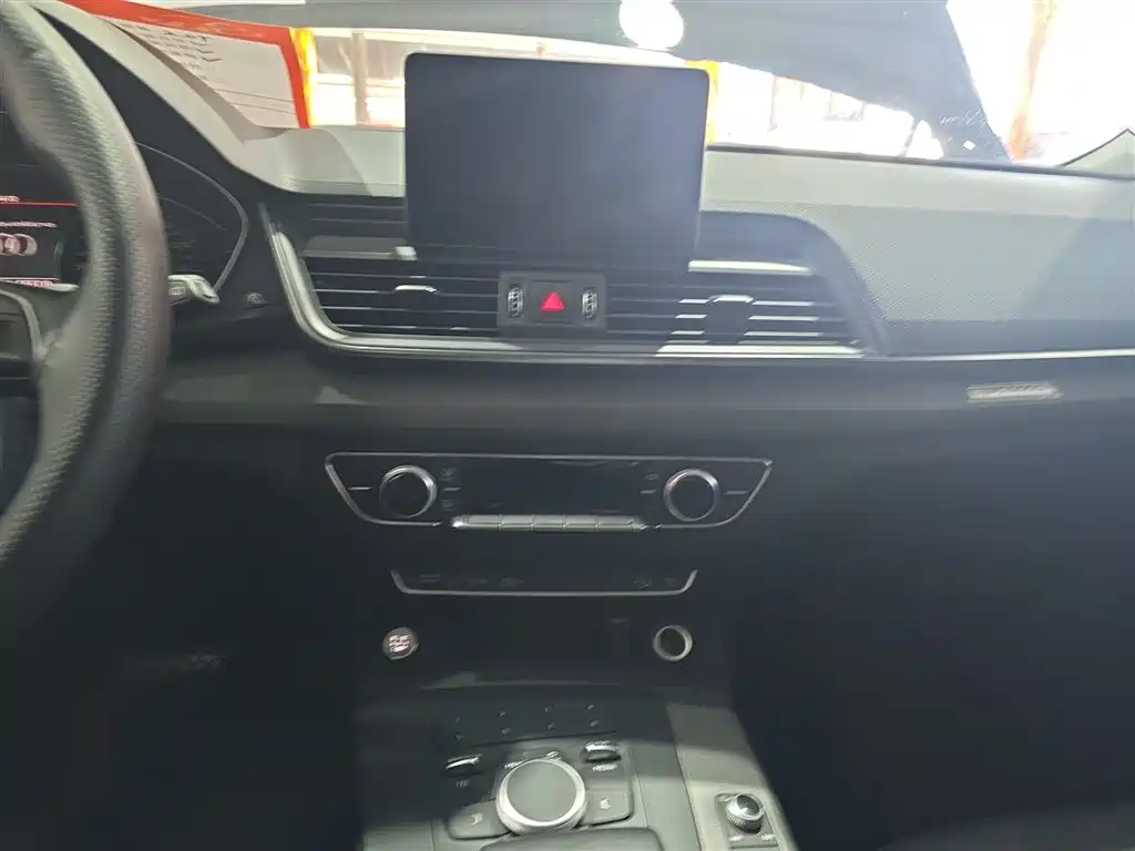 Audi Q5L 2018 40 TFSI Honorable Enterprising Type National VI купить на сайте DeffCars