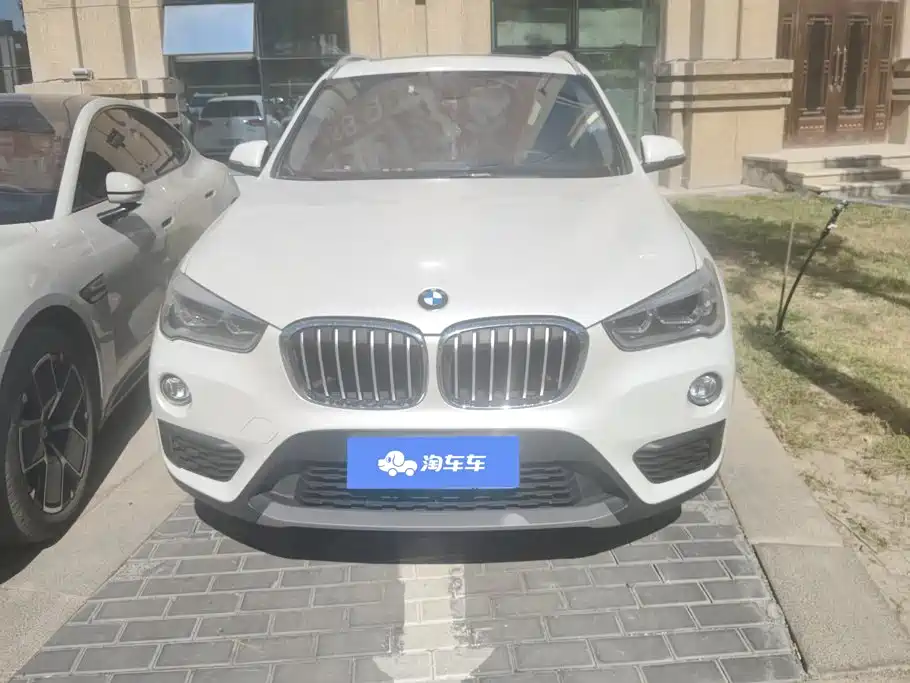 BMW X1 2019 sDrive20Li Leading Model купить на сайте DeffCars