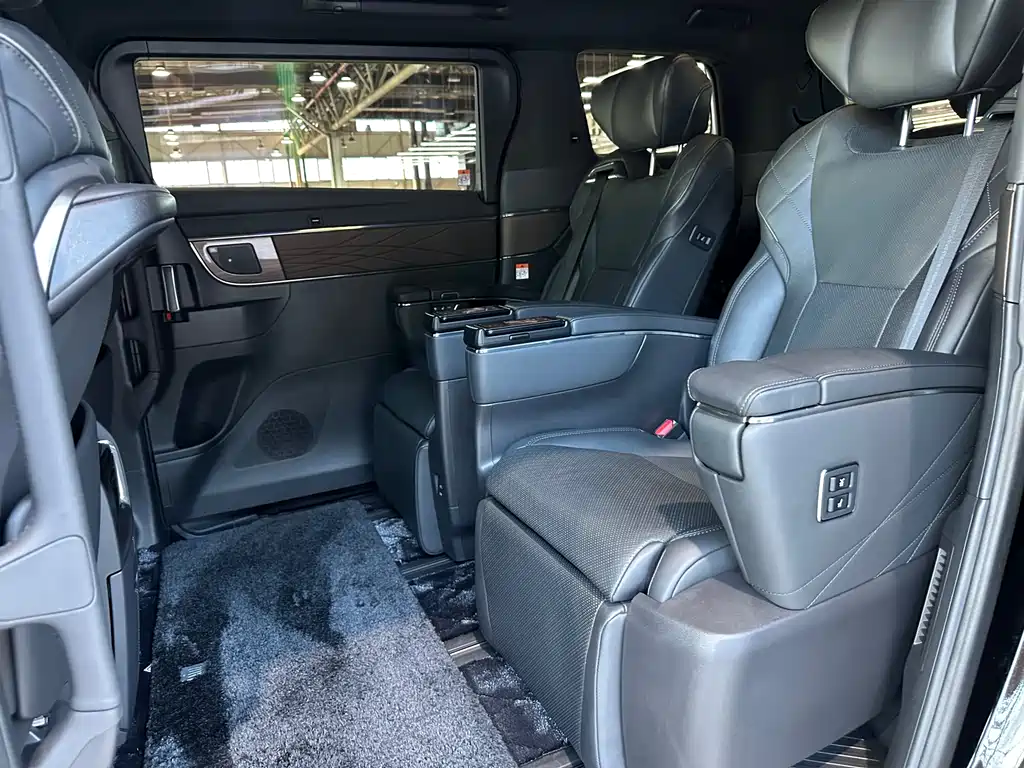 Wilfa 2023 Crown Dual Engine 2.5L HV Extreme Edition купить на сайте DeffCars