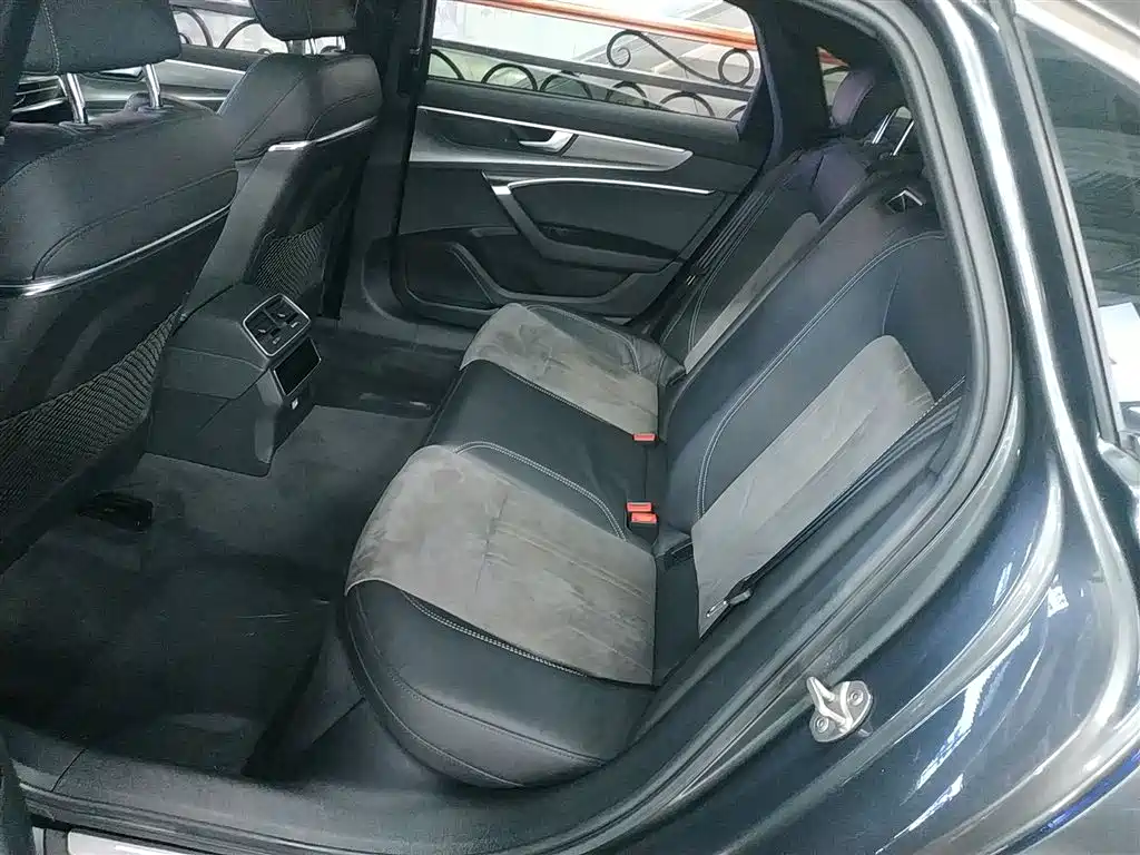 Audi A6L 2020 45 TFSI Premium Dynamic Model купить на сайте DeffCars