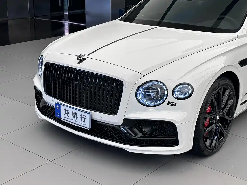 Flying Spur 2023 4.0T V8 S купить на сайте DeffCars